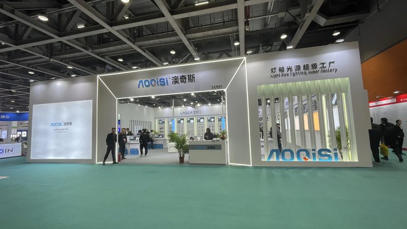 餐饮广告设计代理加盟：揭秘行业潜规则与关键要素